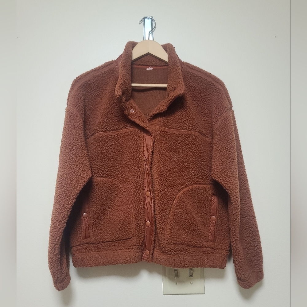 Old Navy Women's Orange Sherpa Jacket size medium